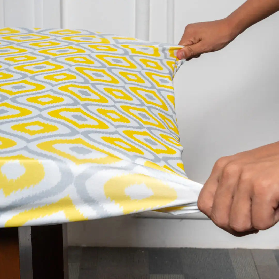 Ikat Diamond Elastic Dining Table Covers 